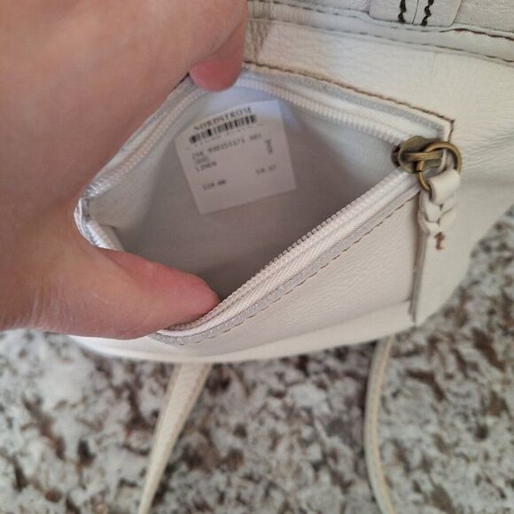 The Sak white leather crossbody - Picture 10 of 13